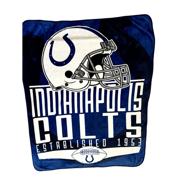 Indianapolis Colts Football Stadium Throw Blanket Plush 54" x 68" - Picture 5 of 8